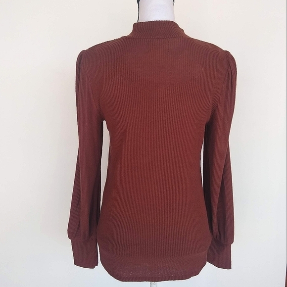 SALE 🛍️ NWT 🆕 MAURICES ribbed rust color long sleeve top Womens size S - Picture 3 of 7